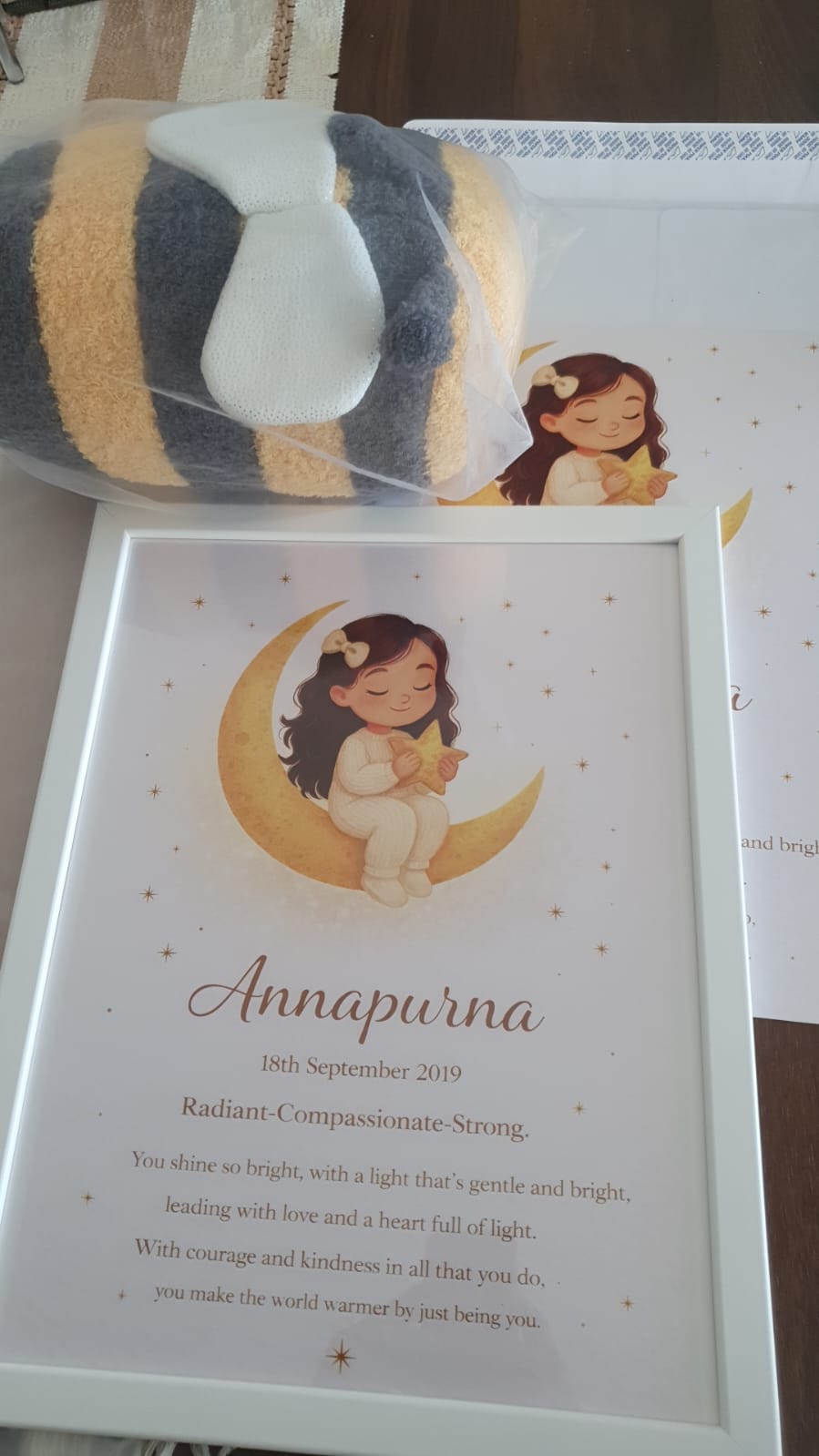BUNDLE OFFER: PERSONALISED WALL ART POSTER + BEE MASCOT